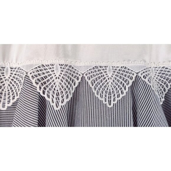 Shein Blouse Ruffel & Lace Edging Flair Cotton Cottage Preppy Bow in Back - Picture 5 of 9